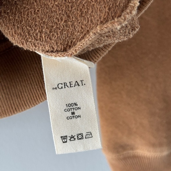 THE GREAT Shrunken Sweatshirt in Perched Cardinal - Picture 5 of 7